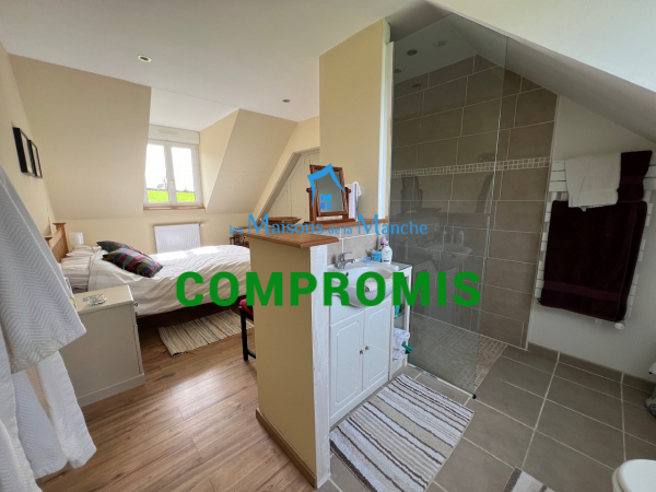 Jolie maison 6 pièces sur 1600m2 au calme et vue panoramique secteur Brécey