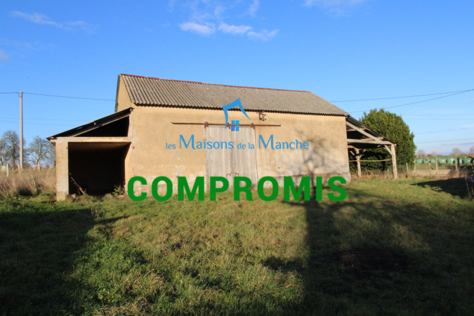 Ancien corps de ferme secteur Saint Hilaire du Harcouët (50600)