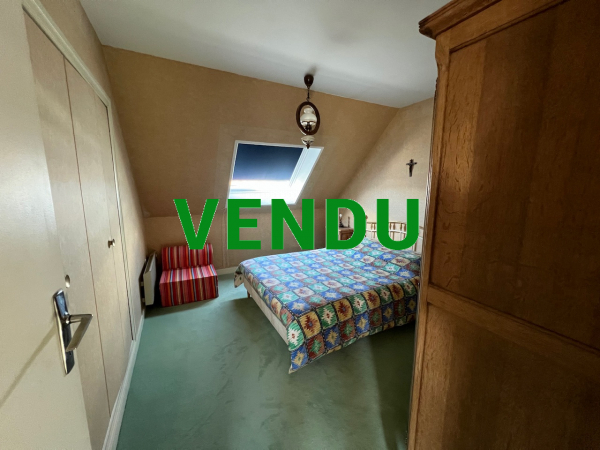 Maison 7 pièces (5 chambres) à Brécey