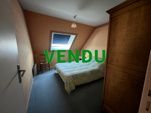 Maison 7 pièces (5 chambres) à Brécey