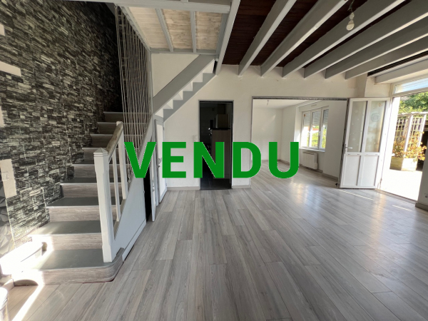 Maison avec 1,5 hectare