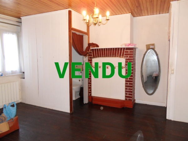 Maison de 103 m² dans bourg LA MANCELLIERE (50540)