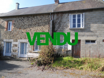 Maison de 103 m² dans bourg LA MANCELLIERE (50540)-vendu
