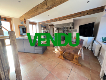 Maison en pierre 8 pièces 200 m²-vendu